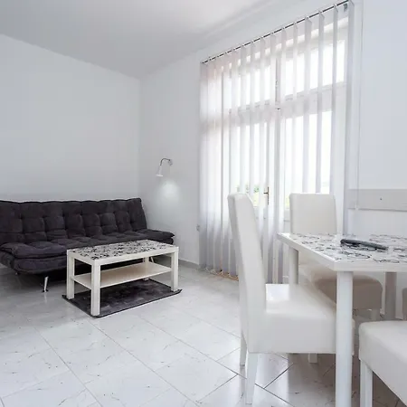 Guest house Cirkovic - U Centru Sokobanje *