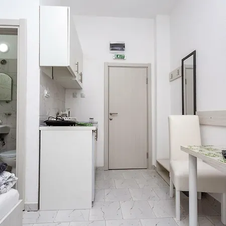 Cirkovic - U Centru Sokobanje 소코 반자